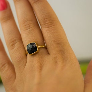 Black Onyx Ring, Round Gemstone Ring, Stacking Ring, Onyx Jewelry, Black and Gold, Modern Ring, Minimalist, Faceted Stone Ring, RG-RD image 8