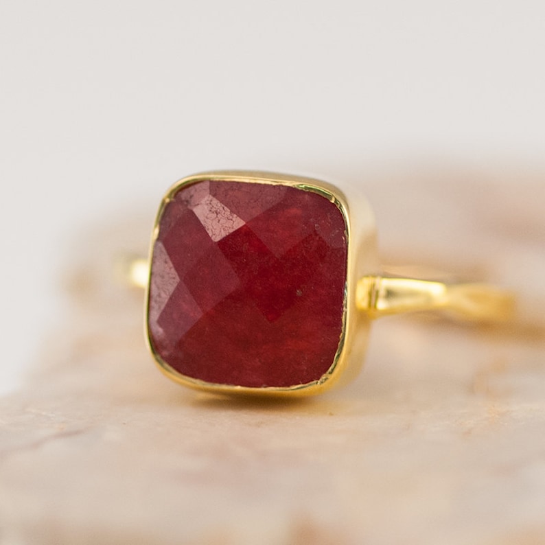 Ruby Ring Gold, July Birthstone Ring, Gemstone Ring, Stacking Ring, Solitaire Ring, Cushion Cut Ring, Mothers Ring, Cocktail Ring 