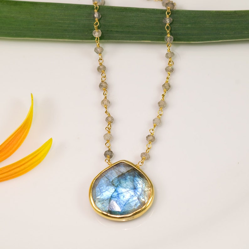 Gift for Her Boho Chic Choker Beaded Labradorite Necklace Healing Stones Celestial Necklace Aurora Borealis Natural Gemstone Jewelry