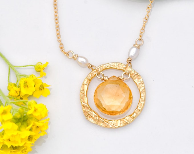 November Birthstone Necklace, Citrine Necklace, 22k Gold Vermeil Necklace, Hammered Circle Necklace, 14k Gold Filled Chain, Yellow Topaz