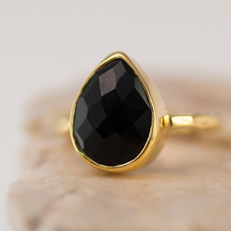 Black Onyx Ring, Round Gemstone Ring, Stacking Ring, Onyx Jewelry, Black and Gold, Modern Ring, Minimalist, Faceted Stone Ring, RG-RD image 4