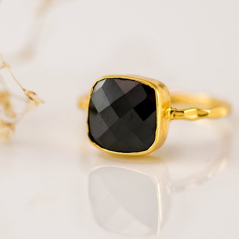 Black Onyx Ring, Round Gemstone Ring, Stacking Ring, Onyx Jewelry, Black and Gold, Modern Ring, Minimalist, Faceted Stone Ring, RG-RD image 7