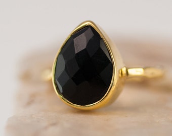 Black Onyx Ring Gold, Solitaire Gemstone Ring, Stacking Ring, Black Stone Ring, Tear Drop Ring, Statement Ring, Gift For Her