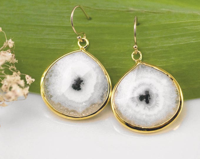 Solar Quartz Natural Gemstone Earrings, Statement Earrings, Solar Quartz Jewelry, Gold Framed Stone, Boho Gold, Earring Trends, Gift Ideas