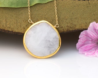 White Agate Necklace, Layering Necklace, Bridesmaid Necklace, White Stone Pendent Wedding Jewelry, Gift for Her, Simple Agate Pendant
