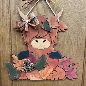 DIY Highland Cow Fall Door Hanger