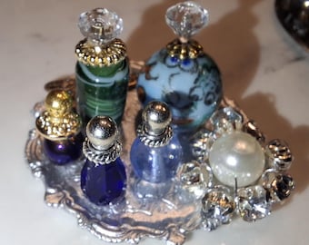 Perfume bottles, miniature perfume bottles dollhouse perfume trays miniature dollhouse items