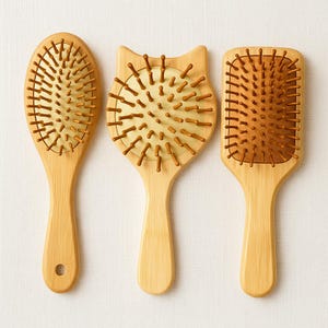 Spazzole per capelli in bambù naturale fatte a mano - Antistatiche, massaggio del cuoio capelluto, districanti con cuscino d&#39;aria - Donna/Uomo