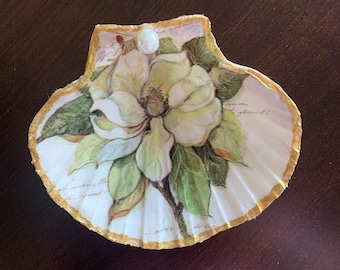 Magnolia Blossom Scallop Shell Trinket or Ring dish. Decoupaged Jewelry tray