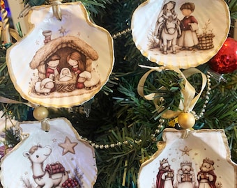 Nativity Scene Scallop Shell Christmas Ornament, Handmade Holiday Decor