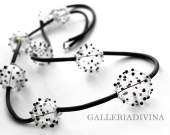 Blown glass rubber necklace - Spheres Glass bubbles - Dotted beads - statement necklace - Black white - Rubber necklace - Murano glass