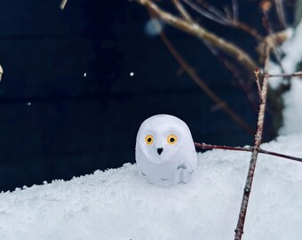 Snowy Owl Figurine – Handmade Polymer Clay Mythic Owl | Folklore Creature Sculpture | Witchy Cottagecore Decor