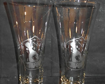 Beautiful Hand Etched Pilsner/Bar Glasses with Berner Puppy Head