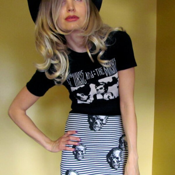 Skull Print High Waisted Skirt