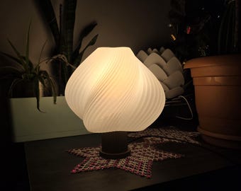 Spiral Design Mushroom Lamp - Color-Changing LED Night Light