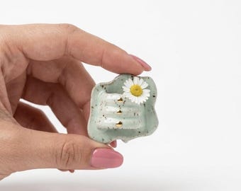 Mint Speckled Ceramic Flower Vase Pin - Botanical Jewelry Gift