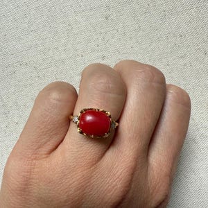 18K Yellow Gold Diamond and Coral Ring