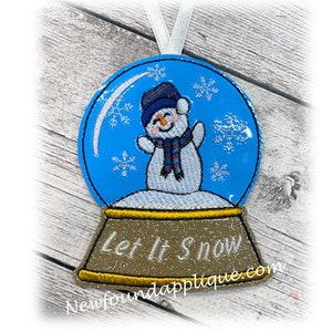 In The Hoop Globe Snowman Ornament Embroidery Machine Design