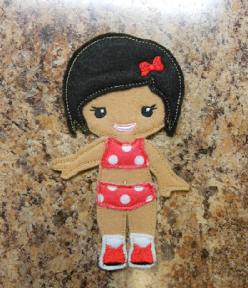 In The Hoop Dress Up BFF Girl Doll Embroidery Machine Design Set Bild 10