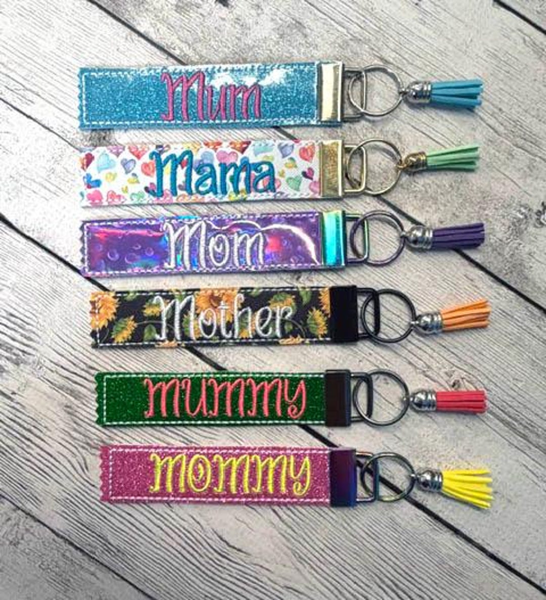 Mom Key Holder Embroidery Design Set - Etsy