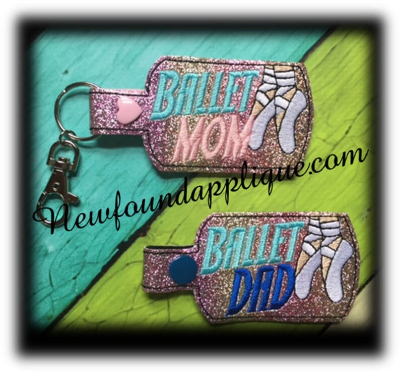 In the Hoop Ballet MOM DAD and MUM Key Fob Embroidery - Etsy