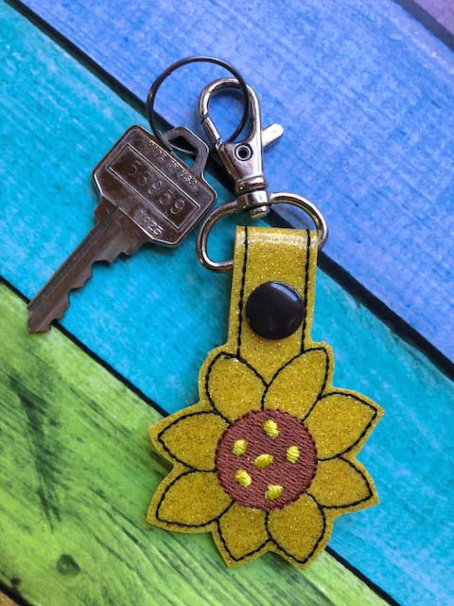 In the Hoop Sunflower Snap Key Fob Embroidry Machine Design Etsy
