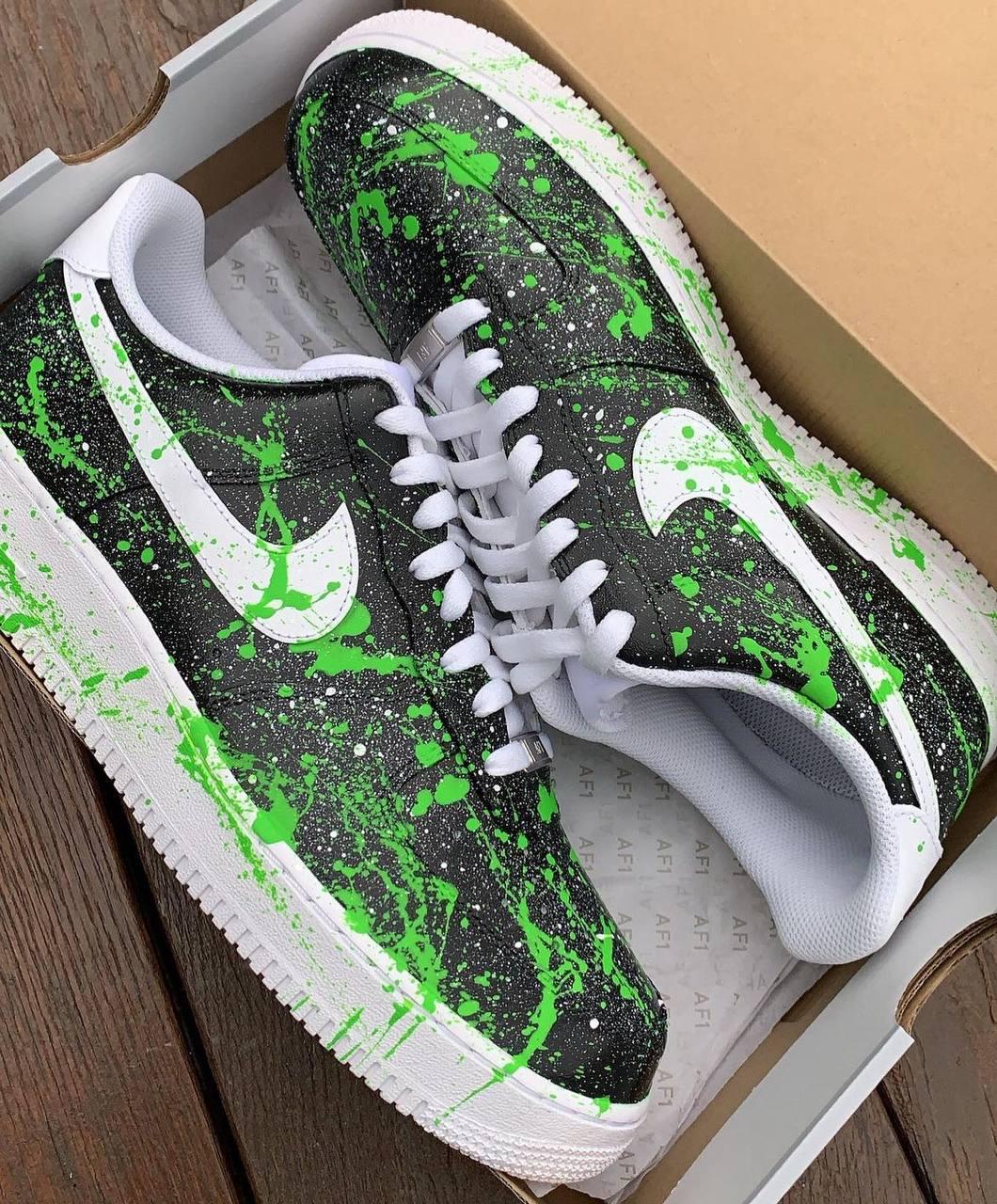 Verde Lima Nike Air Force Negras Con Verde Edición Limitada Nike