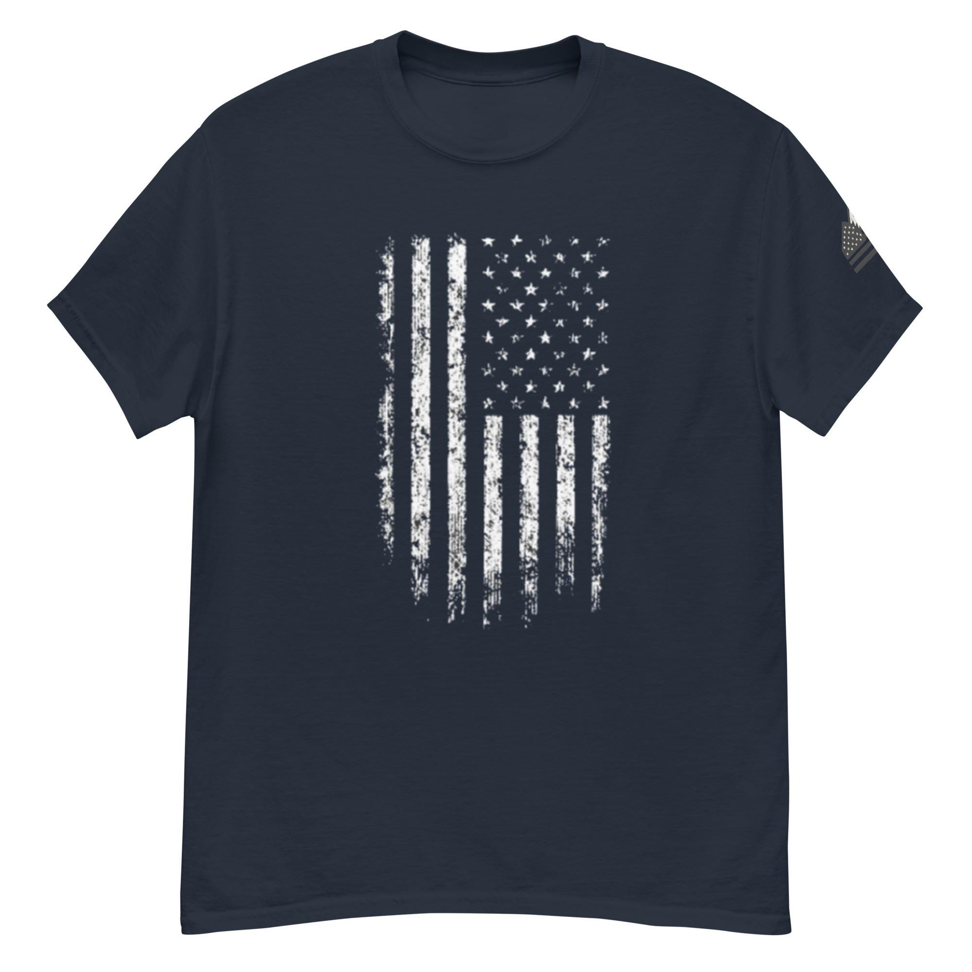 ダメージ加工のアメリカ国旗「Tシャツ」 – 国旗とマウンテンスリーブ 