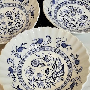 Vintage J&G Meakin Blue Nordic Bowls 3 pieces Onion Classic White England English Ironstone 6.5&quot;
