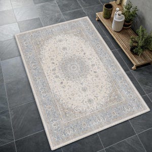 Traditional Pastel Blue Medallion Rug, Distressed Cream Oriental Area Rug, Classic Floral, Soft Tone Cream