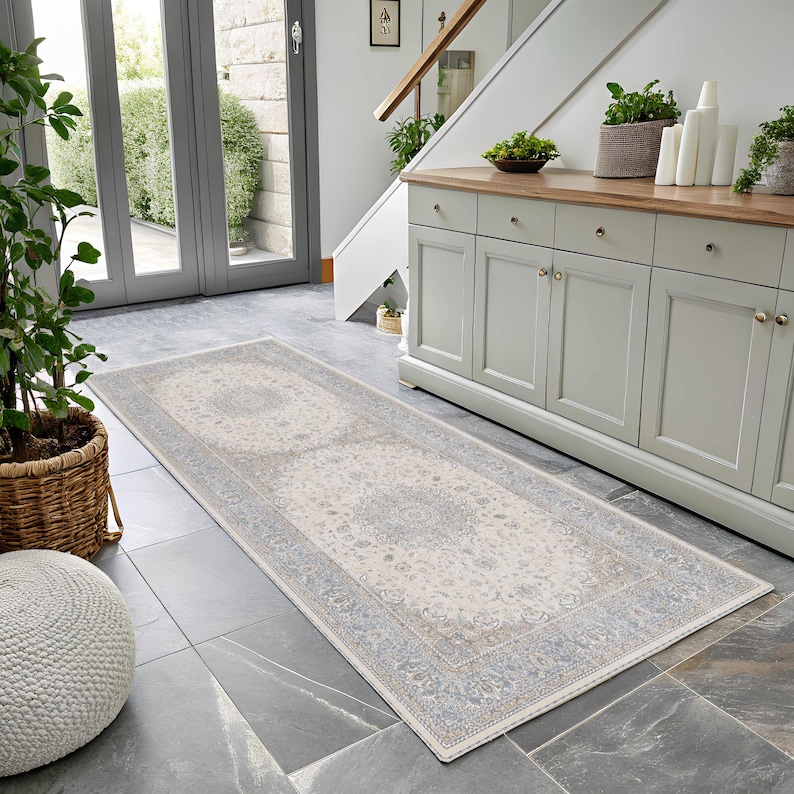 Traditional Pastel Blue Medallion Rug, Distressed Cream Oriental Area Rug, Classic Floral, Soft Tone image 6