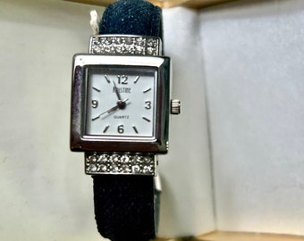 Kristine Quartz Japan Movt Watch s-l400.jpg main image 2