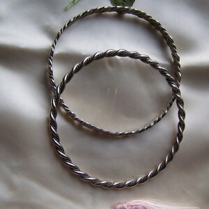 Vintage 70 's SILVER TONE BANGLES / Pulseras imagen 2