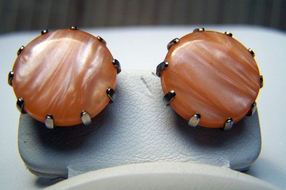 Vintage 60's "MOON STONE GLOW "  Screw Backs Earr… - image 1