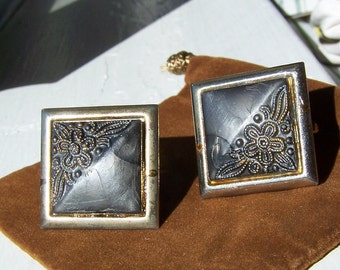 Vintage 50's Cuff Links Square Shield in Gold Tone Shabby Chic