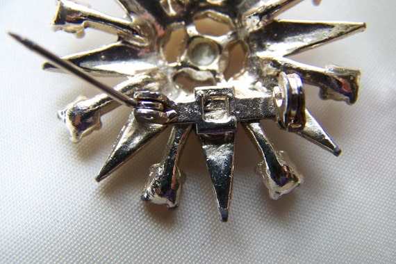 Vintage 70's  " TWINKLING STAR DESIGN"  Brooch / … - image 3