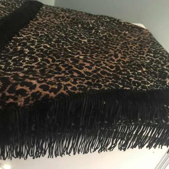 Vintage  "LEOPARD SHAWL WRAP " Collar Scarf Neck … - image 5