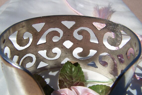 Vintage 80's "SILVER TONE CUFF" / Bracelet   Open… - image 4