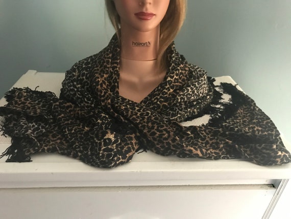 Vintage  "LEOPARD SHAWL WRAP " Collar Scarf Neck … - image 4