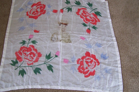 Vintage 50's "PORTRAIT SILK SCARF"Souvenir Scarf … - image 2