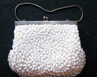 Vintage 60's "  SEASHELL BEADED PURSE" a Silver Tone Frame and Roll Link Handle Made in Hong Kong