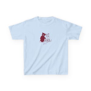 Y2K Clairo Charm Baby T-shirt - Clairo Merch, Indie Band T-shirt, Vintage Graphic T-shirt, Grafisk Musik T-shirt, Popgirl Baby T-shirt, Matchkonsert Outfit bild 3