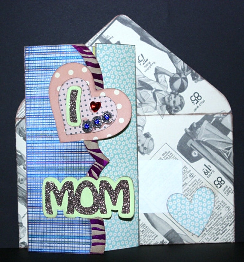 Download Mother's Day Gate Fold Card I Heart Mom SVG Cutting File | Etsy