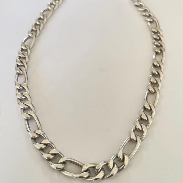 Collar grueso de plata de ley 925 con cadena Figaro, fabricado en Italia, 45,7 cm de largo.