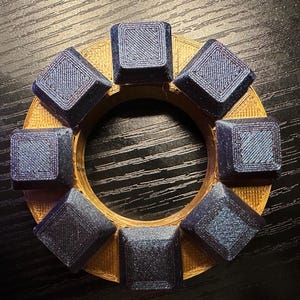 8-Click Mechanical Fidget Ring: Desk Stress Relief