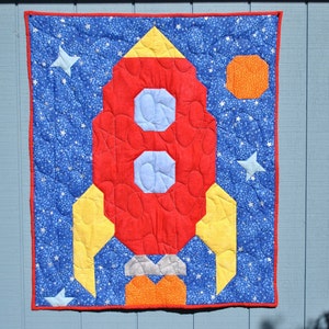 Rocket Baby Quilt Pattern, 3 sizes: 36x42, 24x28, 48x56, Little Boy Quilt, Space Quilt, Instant Download - PDF