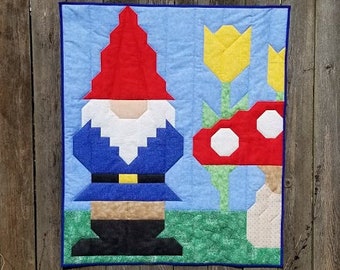 Gnome Quilt Pattern, Multiples sizes baby quilt 36x42 and lap quilt 48x56, Pieced quilt pattern great for Beginners, 6 page color PDF
