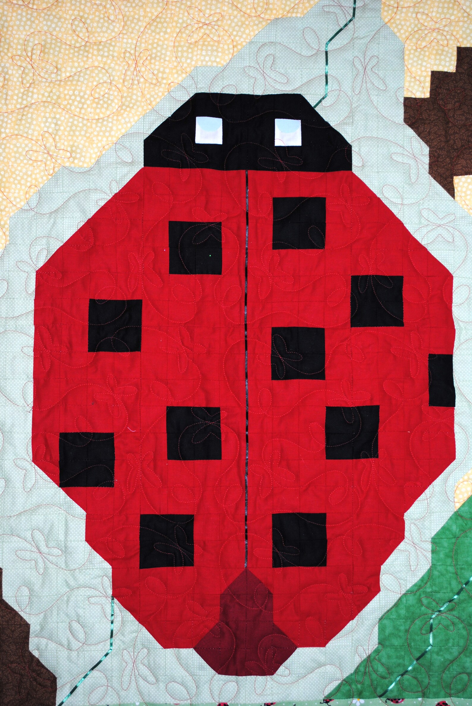 Ladybug Baby Quilt Pattern in 3 Sizes 36x42 24x28 48x56 Etsy