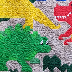 Dinosaur Friends Twin Size Quilt Pattern, 5 Dinosaurs in 1 pieced image, 66x86 twin, PDF download, Dinosaur Quilt Pattern image 2