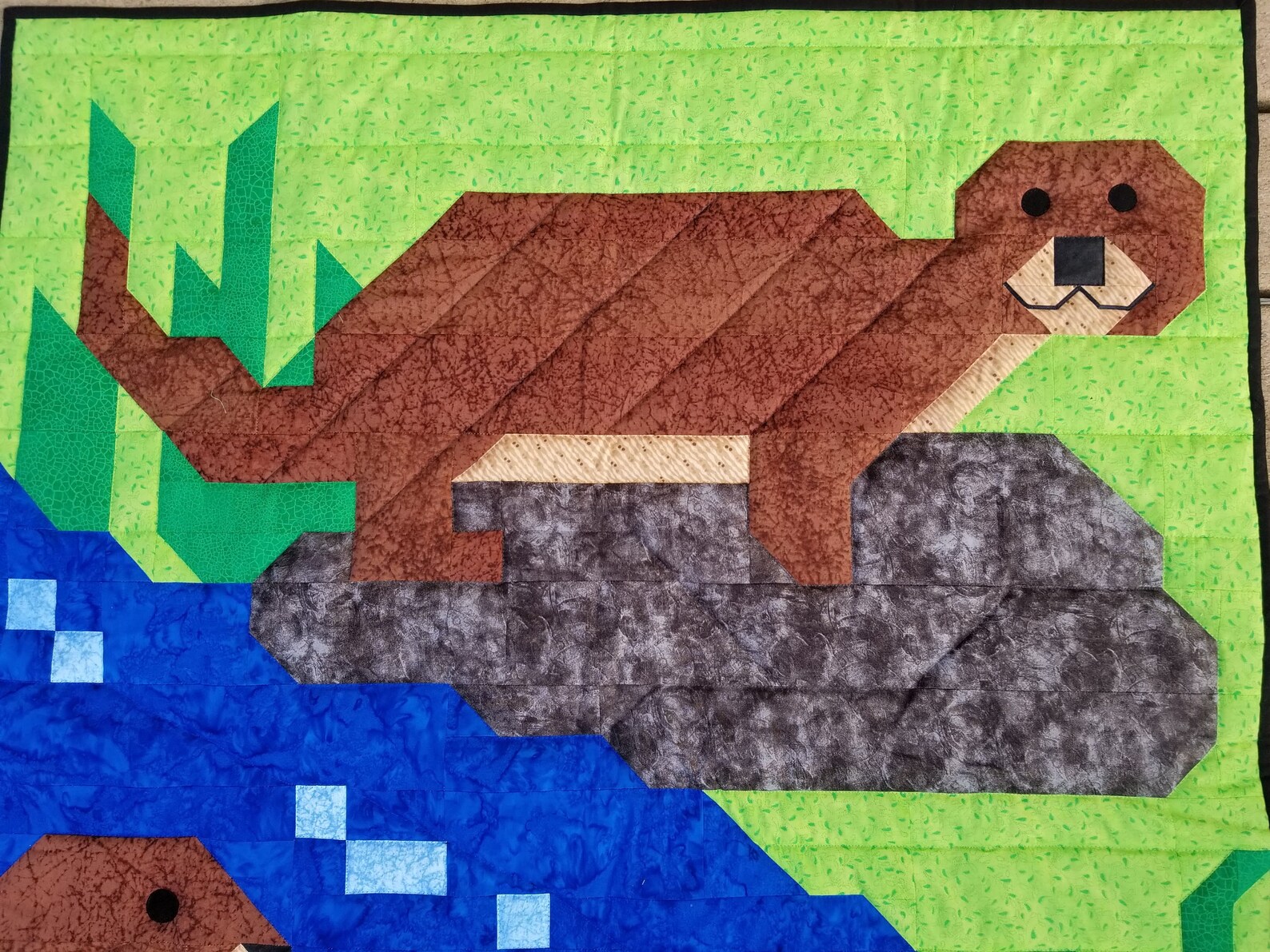 Otter Quilt Pattern in Multiple Sizes 39x45 Baby small 26x30 | Etsy